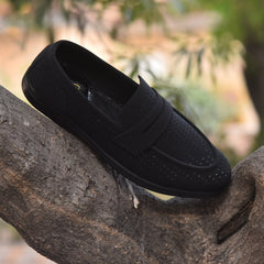 XeeGo X-004: Men's Perforated Suede Slip-On Loafer - Black