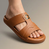 X 027 - XeeGo | Premium Pebble-Grain Slide in Mustard