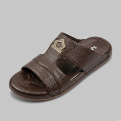 X 027 - XeeGo | Premium Pebble-Grain Slide in Brown