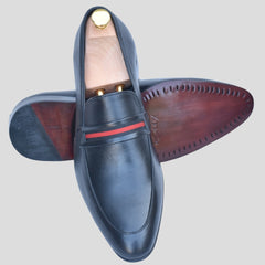 4002 - XeeGo Premium Leather Formal Loafers – Black with Red Stripe
