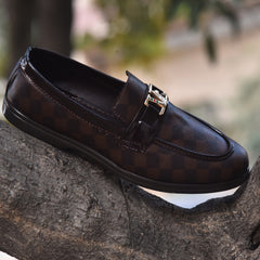 X-030: XeeGo Men's Brown Checkered Loafer - Brown Check