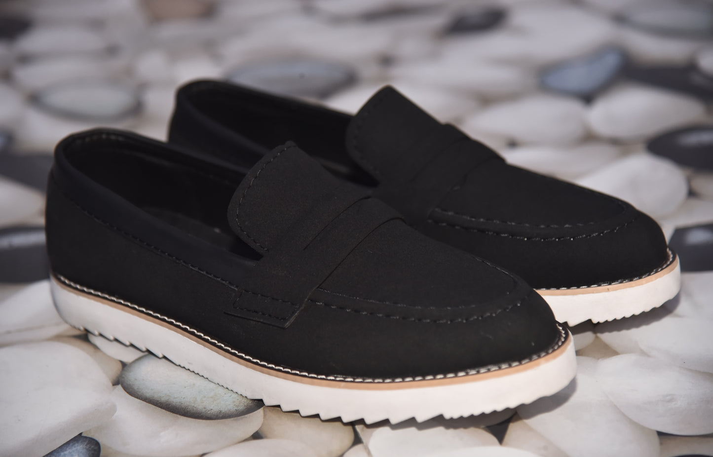 XS 003 Black Rovers