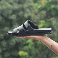 XeeGo X-119 | Men’s Pure Leather Chappal - Black