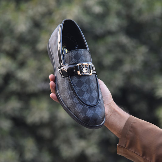X-030: XeeGo Men's Black Checkered Loafer - Black Check