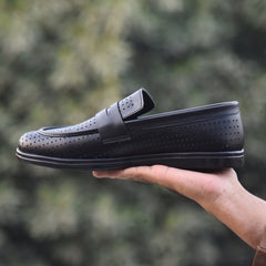 XeeGo X-022: Men's Perforated Slip-On Penny Loafer - Classic Black