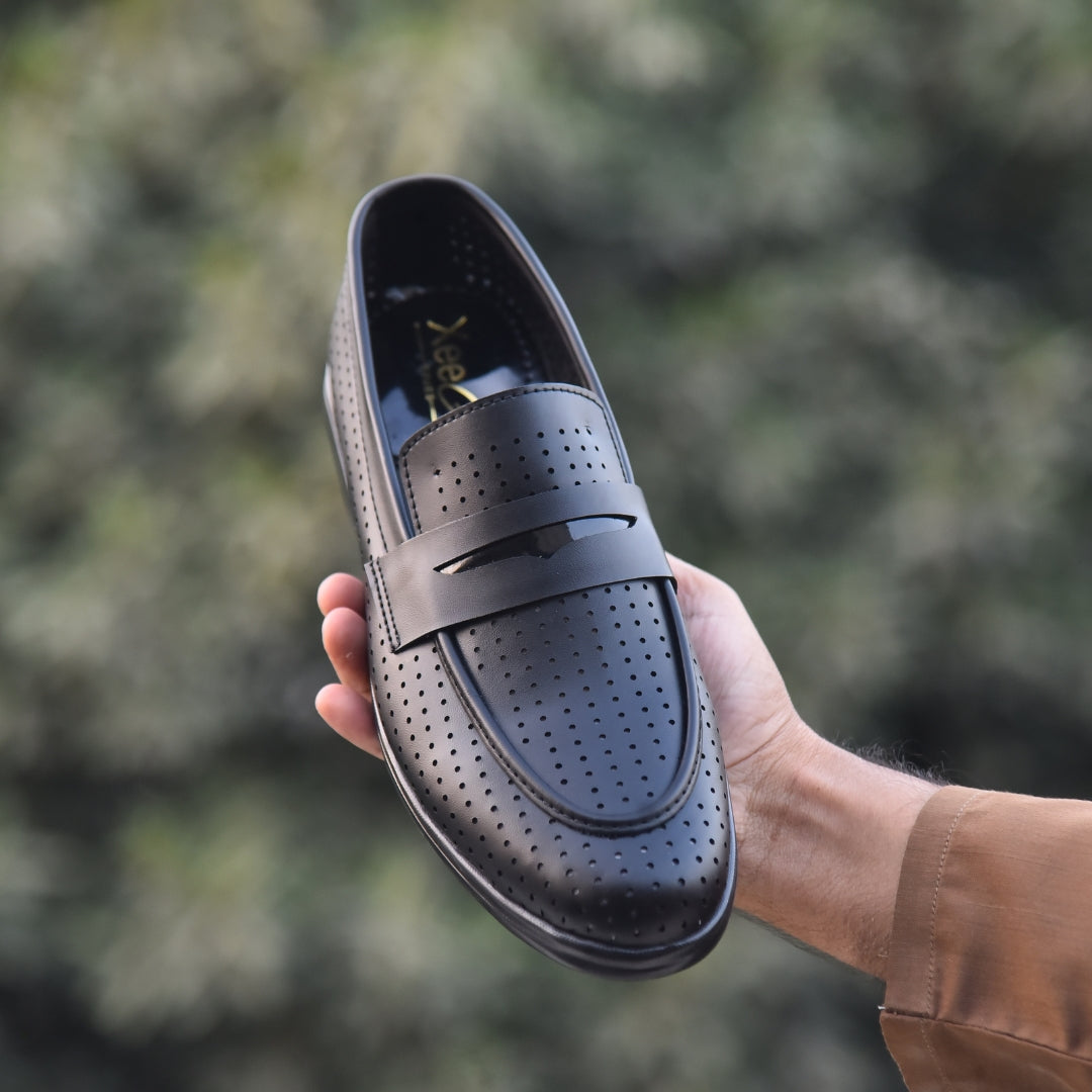 XeeGo X-022: Men's Perforated Slip-On Penny Loafer - Classic Black